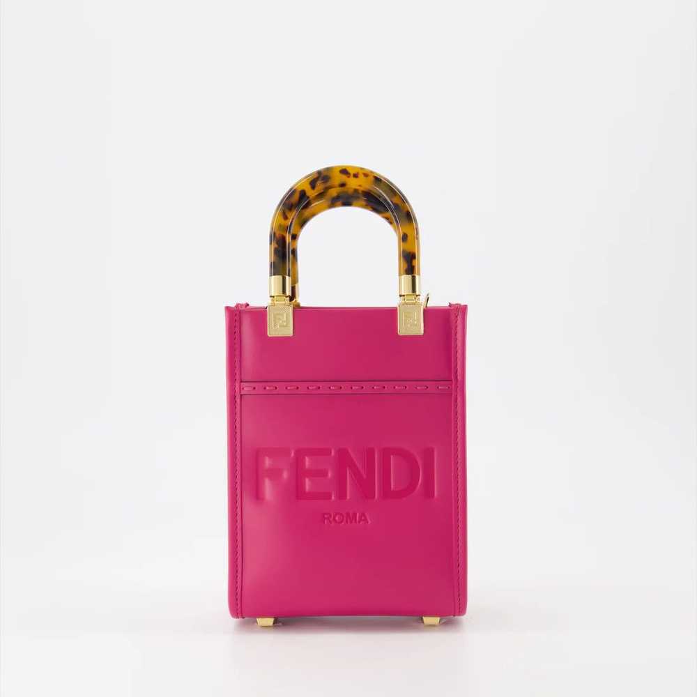 Fendi o1s1wg111224 Size: OS / Mini Sunshine Shopp… - image 1