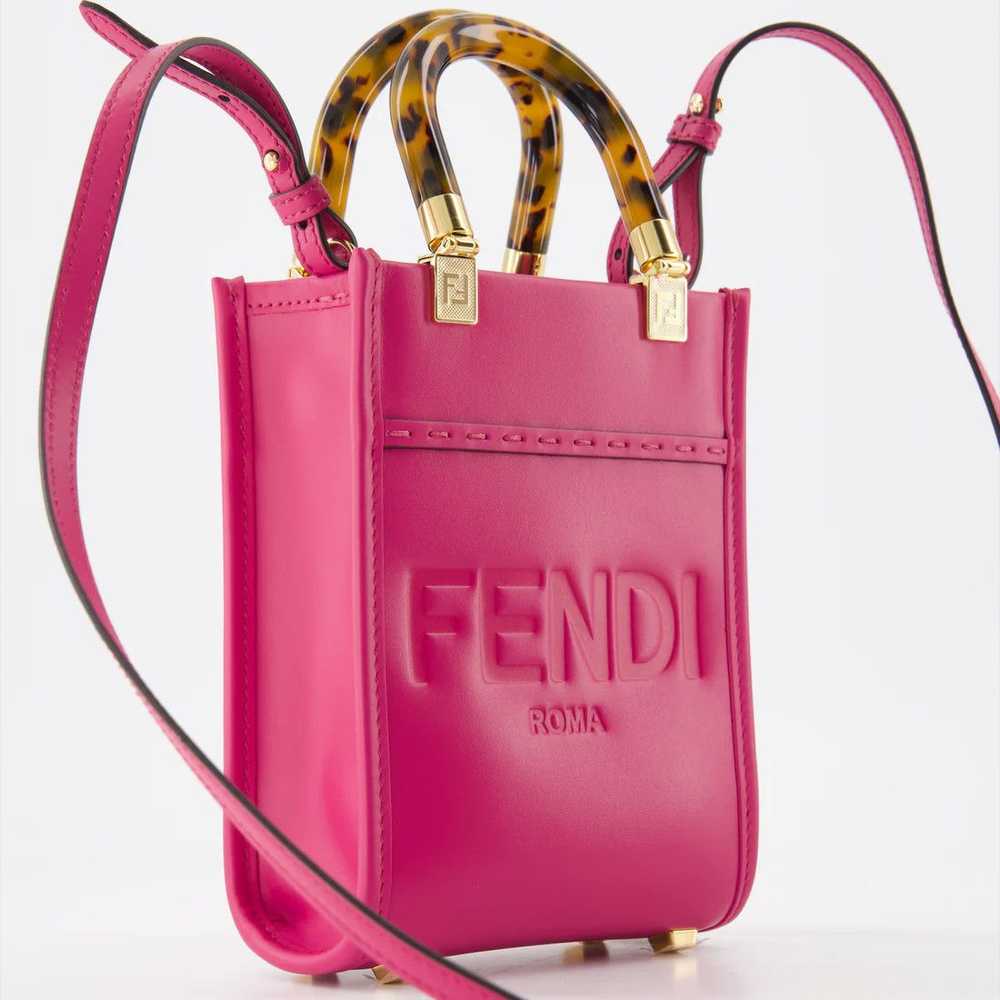 Fendi o1s1wg111224 Size: OS / Mini Sunshine Shopp… - image 3