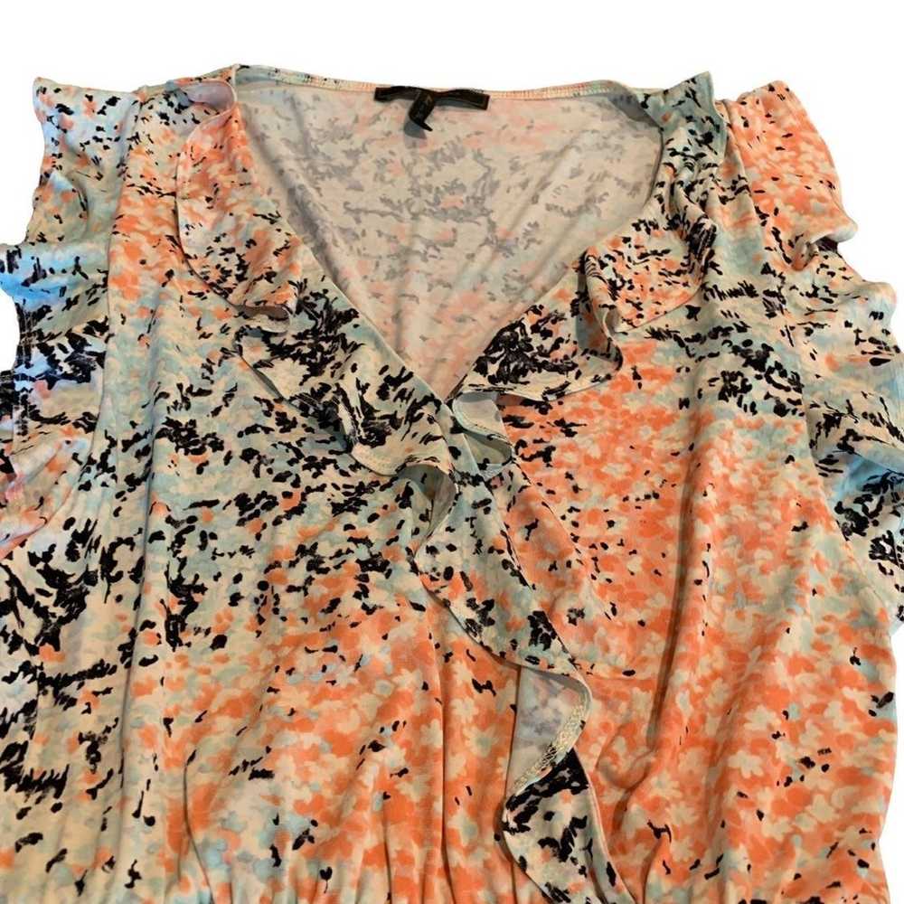 BCBGMAXAZRIA Wrap Floral Ruffle Romper S - image 4