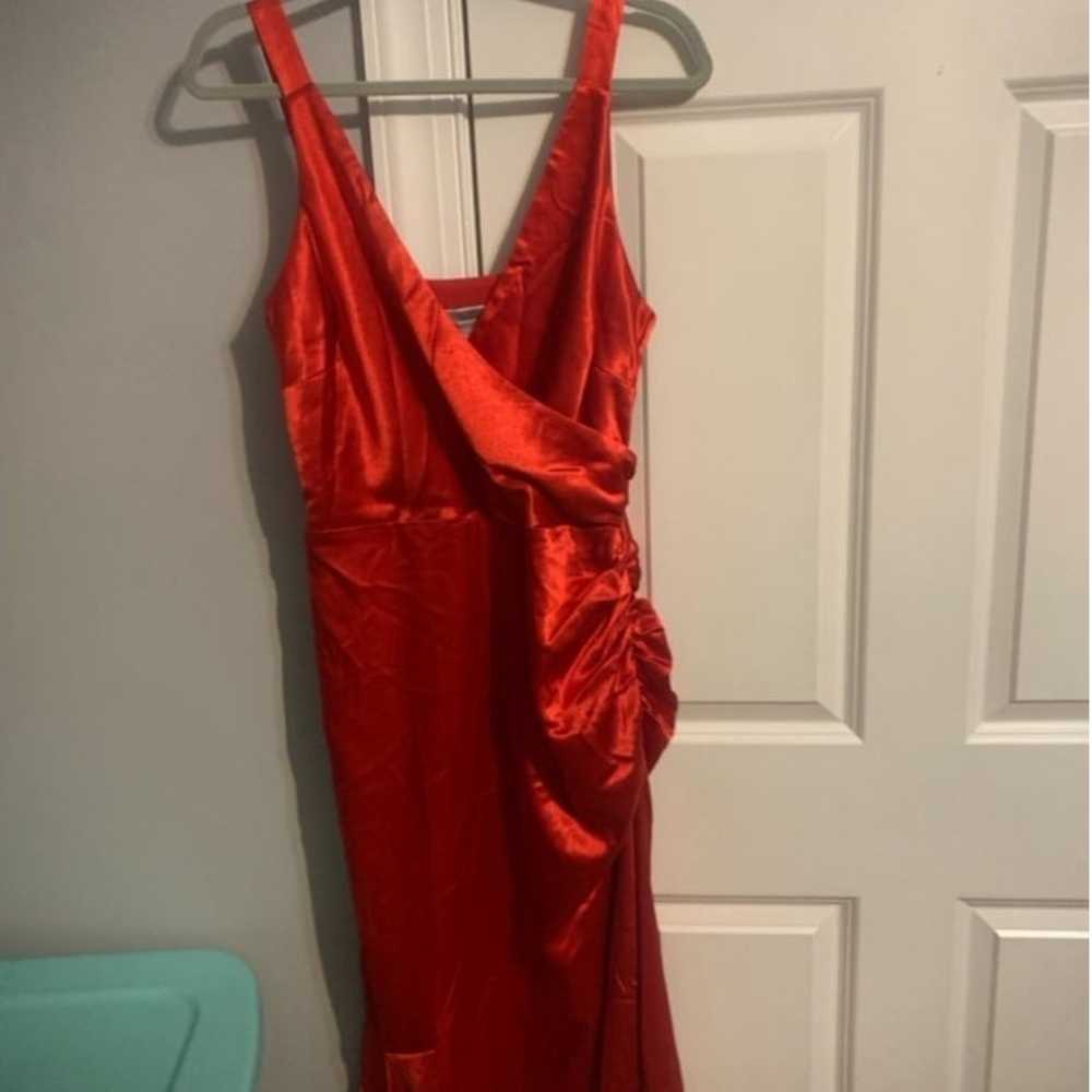 Women's Chelsea28 Red Midi Dress Size M - image 3