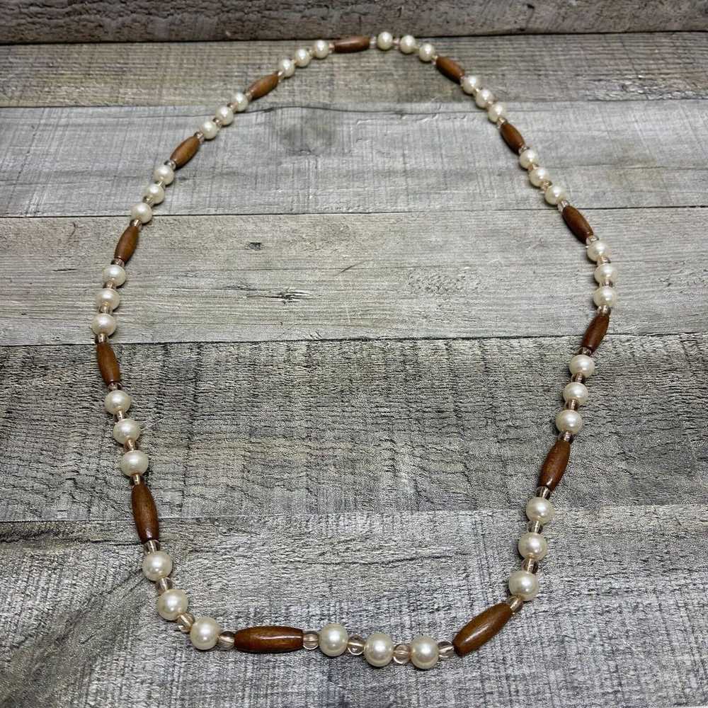 Vintage Pearl Style Beaded Necklace Jewelry Faux - image 1