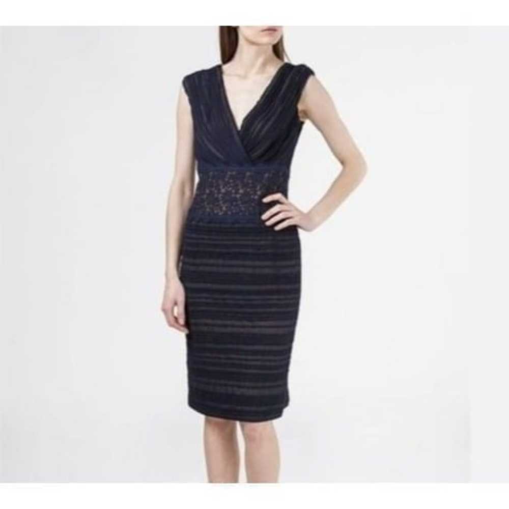 Tadashi Shoji Navy Chiffon Pleated V-Neck Sheath … - image 3