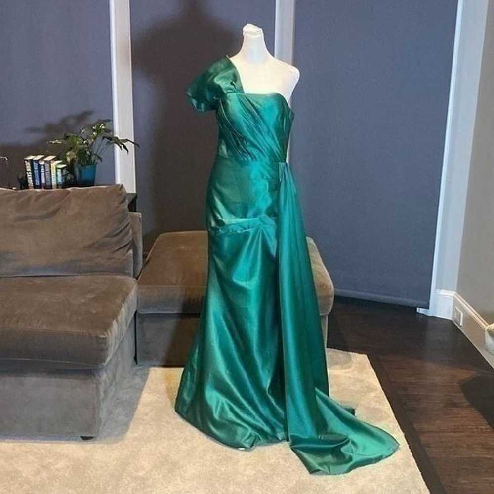 Women’s Green One Shoulder Full Length Mermaid Fi… - image 1