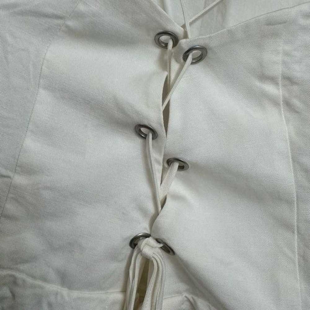 NBD Revolve White Lace Up Back Linen Shorts Rompe… - image 7