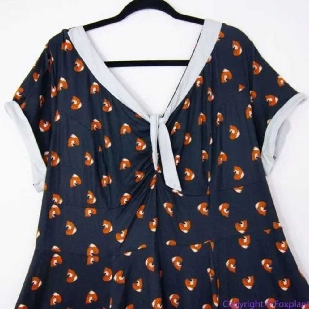 Unique Vintage Gwynnie Bee Black Fox Print Fit An… - image 3