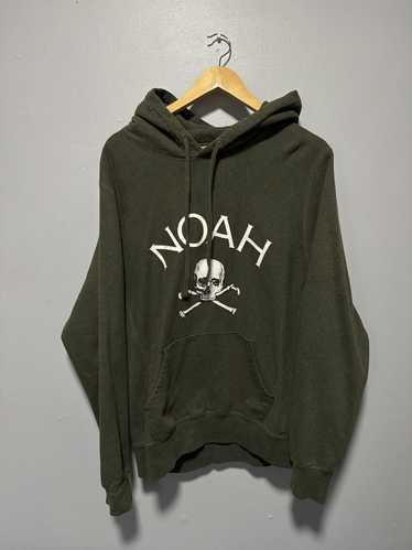 【NOAH】 ★ JOLLY ROGER CORE LOGO HOODIE ★ BLACK Buy Noah Jolly Roger Core Logo Hoodie 'Black' - SS202SS25