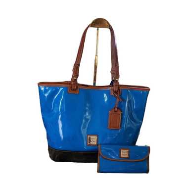 Dooney & Bourke Dooney and Bourke Blue Tote With W