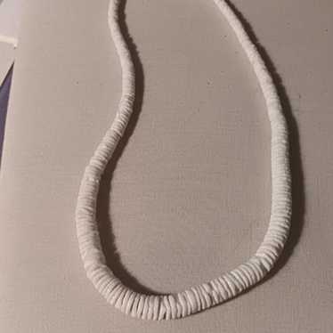 White Puka Shell Necklace Hawaiian Claw Clasp 17"… - image 1