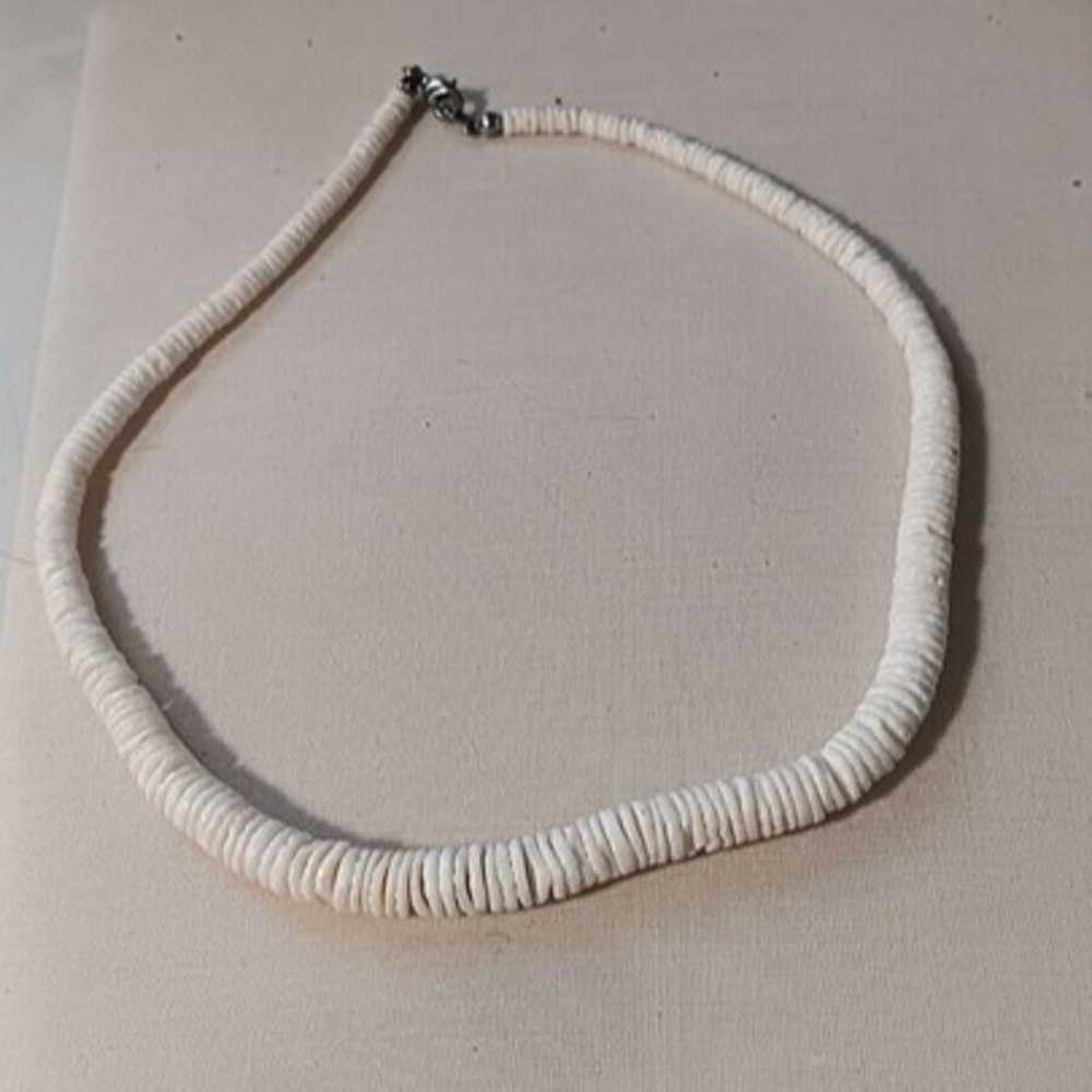 White Puka Shell Necklace Hawaiian Claw Clasp 17"… - image 2