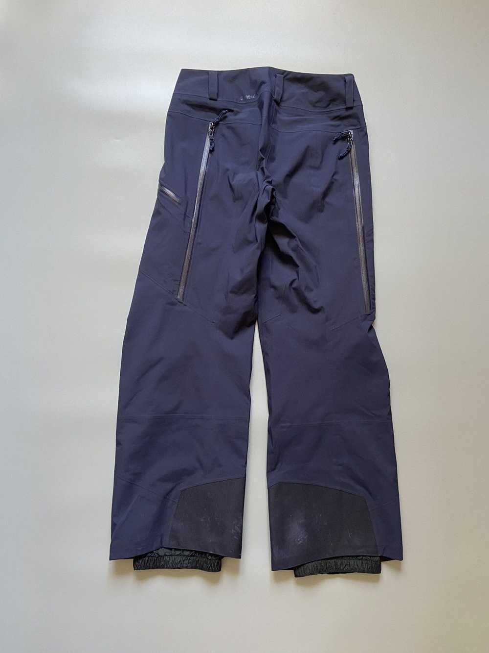 Arc'Teryx × Goretex × Outdoor Life Women’s Arc’te… - image 5