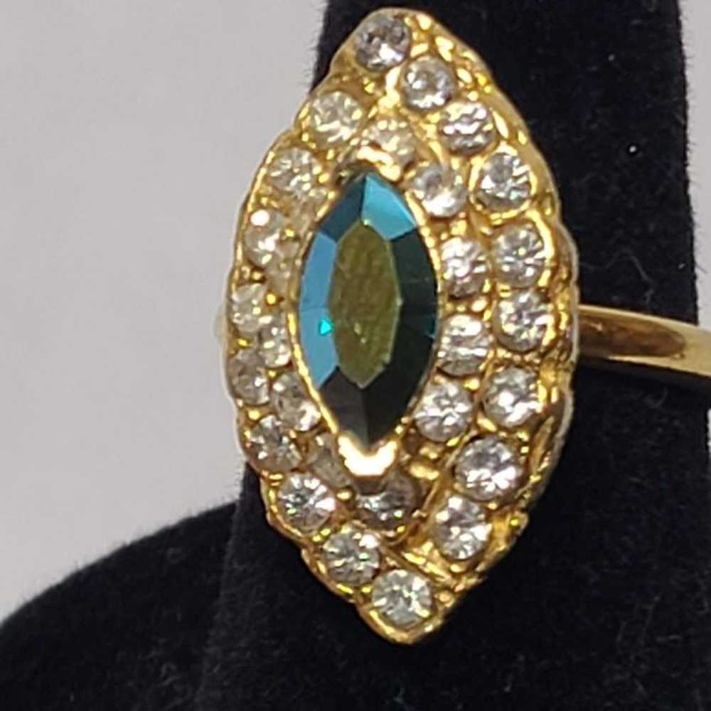 Vintage Gold-Tone Ring With Clear & Teal Rhinesto… - image 4