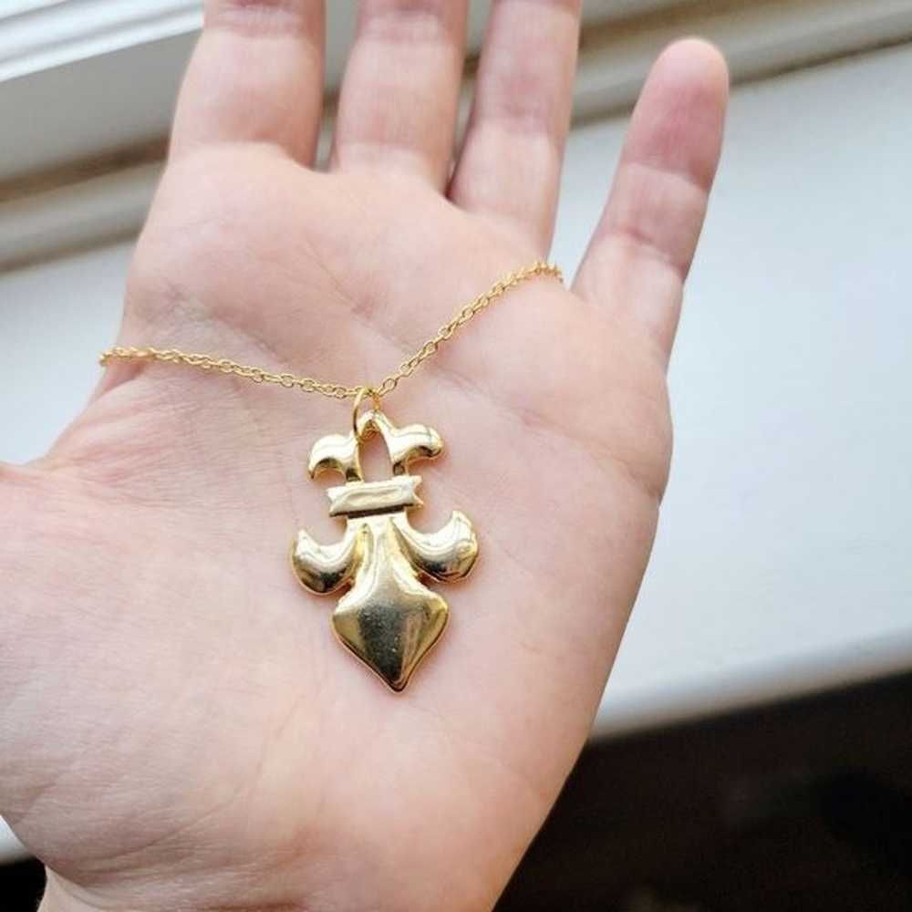 Vintage Gold Fleur de Lis Necklace - image 10