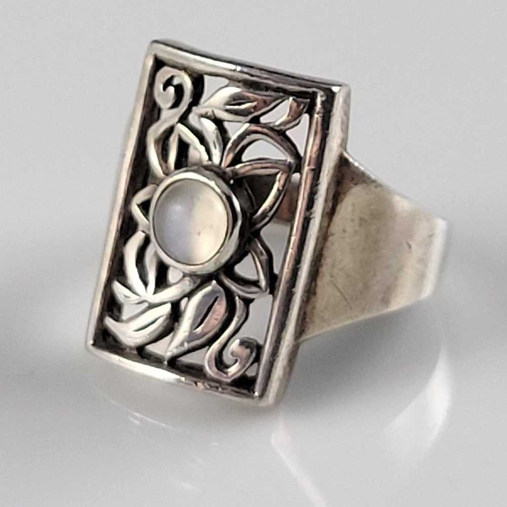 Vintage Handmade Moonstone Sterling Filigree Ring… - image 1