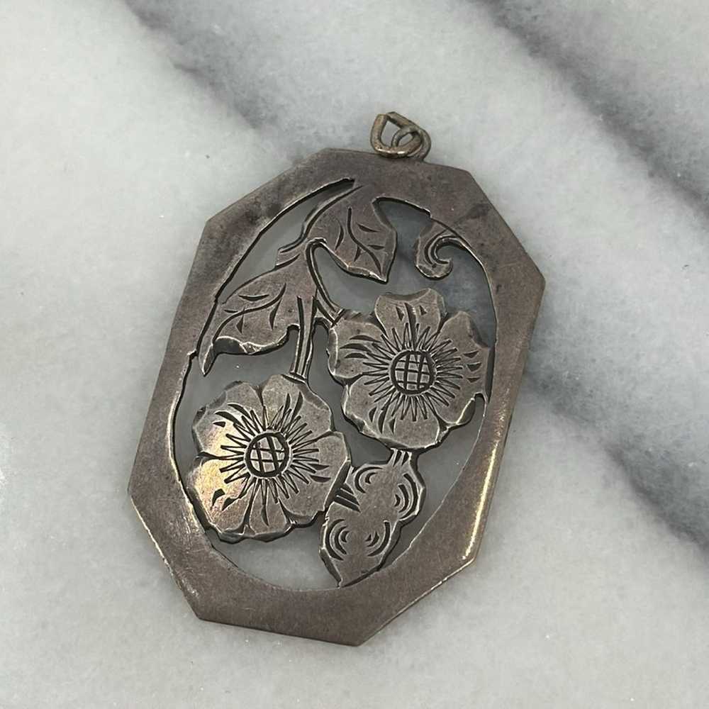 Vintage Handarbeit 900 silver hand carved flower … - image 6