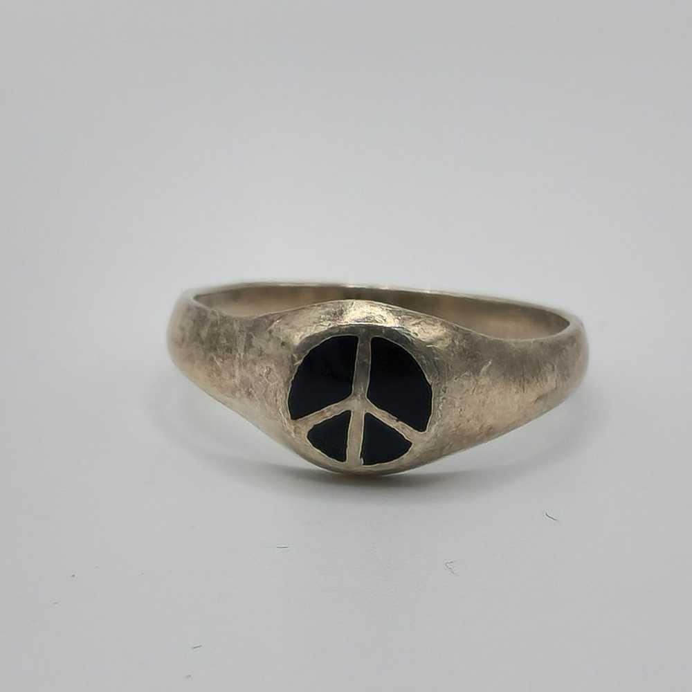 Vintage Sterling silver black enameled peace sign… - image 2