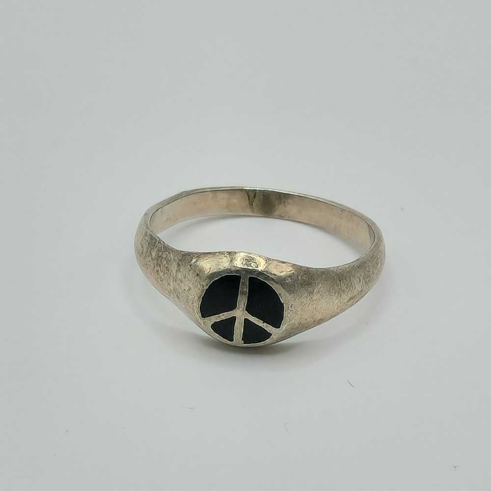 Vintage Sterling silver black enameled peace sign… - image 3