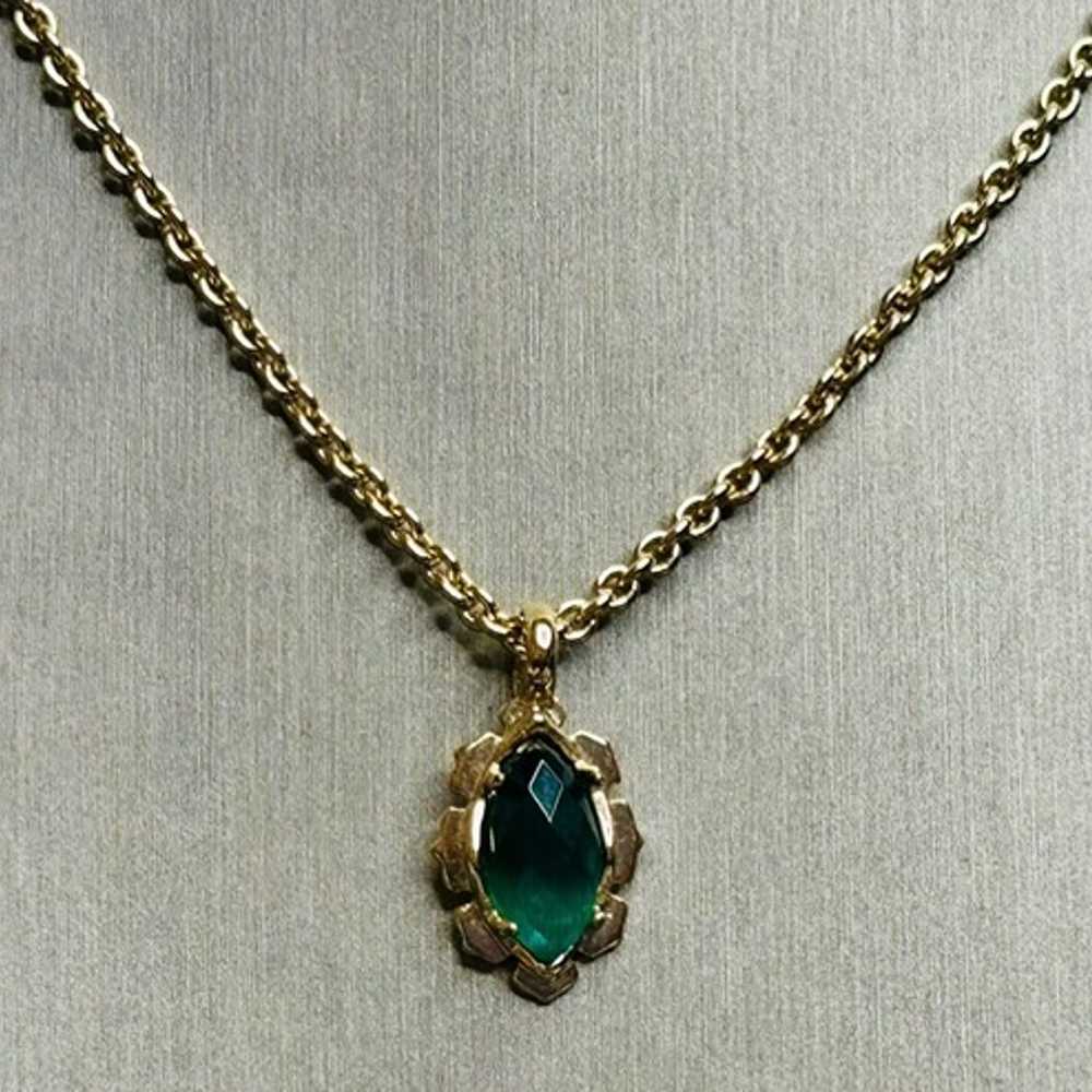 Kendra Scott Vintage Liam Gold Necklace in Green … - image 1