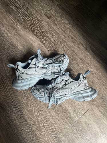 Balenciaga Balenciaga 3XL Sneaker Distressed Light