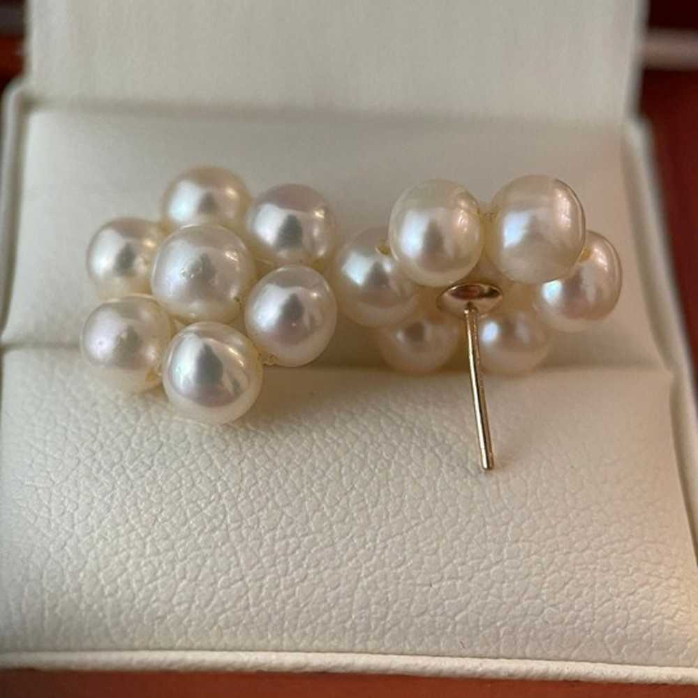 14k solid gold genuine pearl cluster stud stateme… - image 2