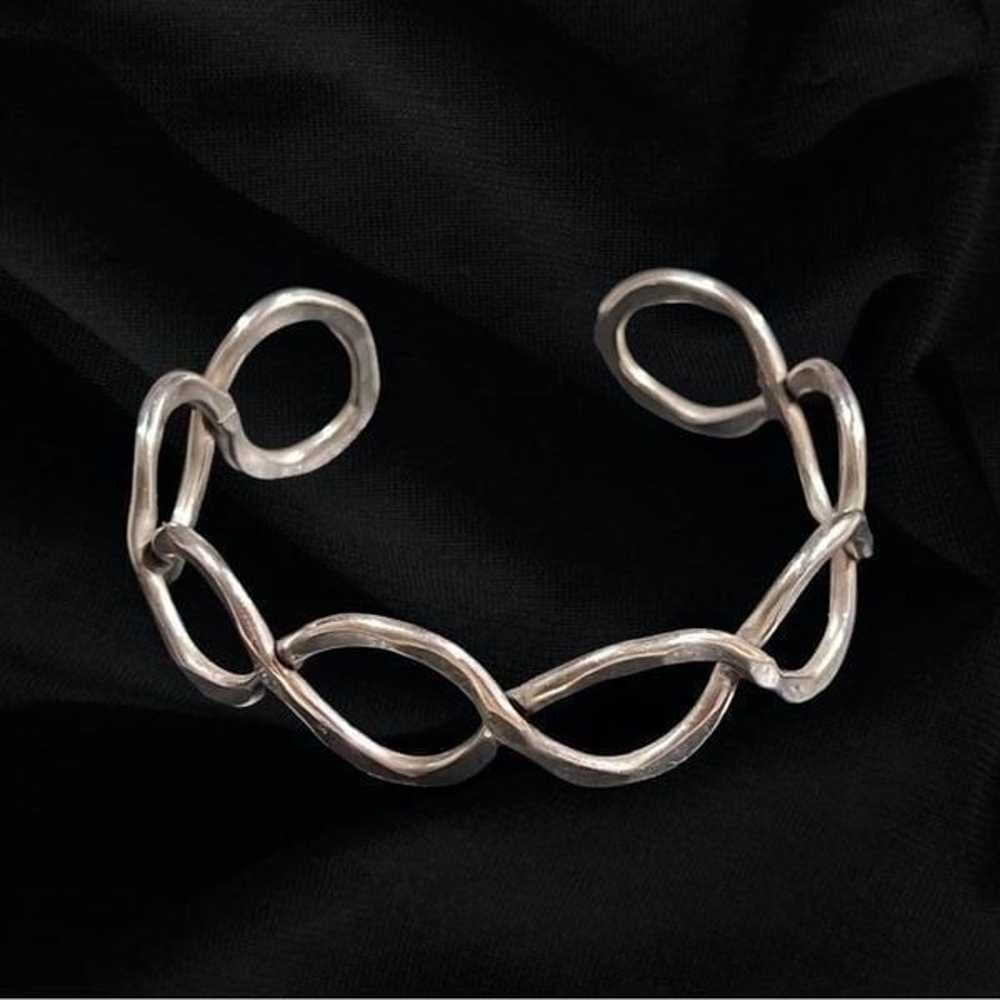 Vintage Wavy Infinity Silver Cuff Bracelet - image 3