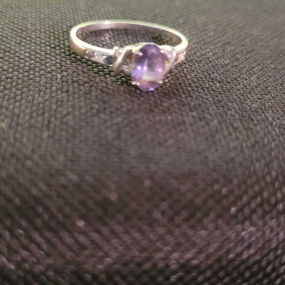 10k white gold and tanzanite ring - image 2