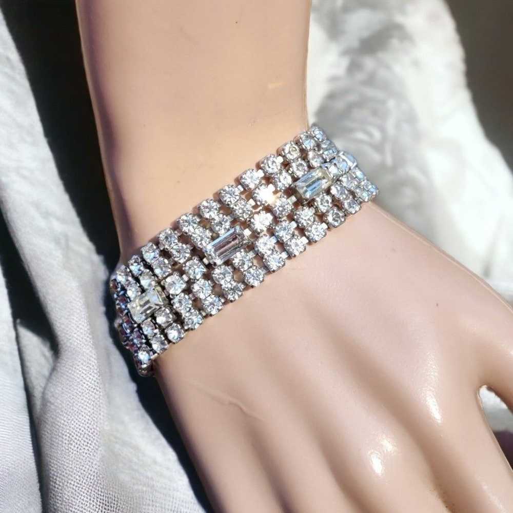 Vintage Weiss signed rhinestone bracelet - image 2