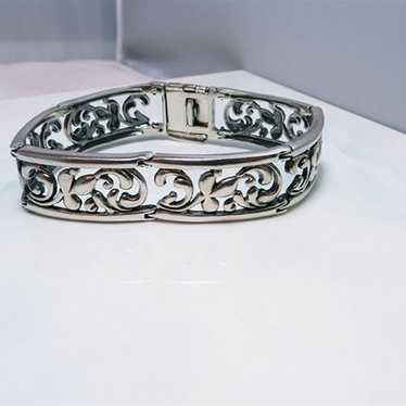 Striking Vintage Estate Sterling Silver Hinged Orn