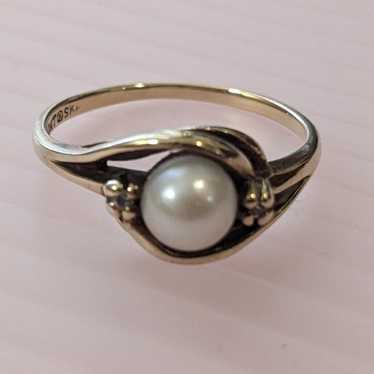 Size 5.5 10k Vintage Pearl & Diamond Ring Marked … - image 1