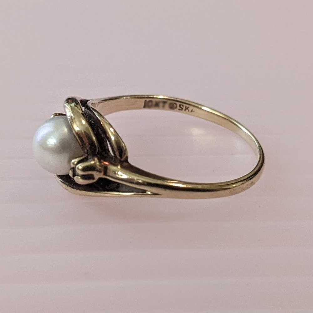 Size 5.5 10k Vintage Pearl & Diamond Ring Marked … - image 2