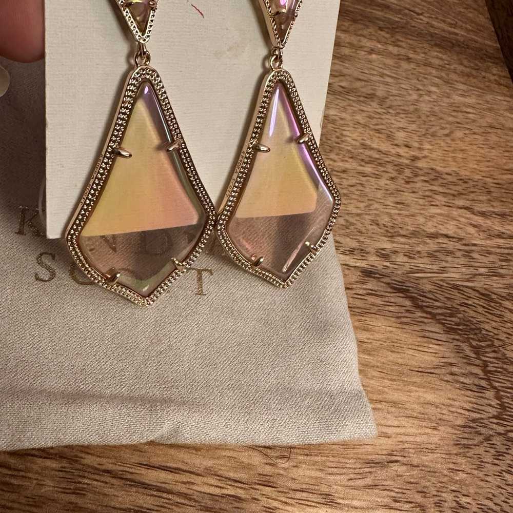 Kendra Scott Vintage Peach Iridescent Alexis Stat… - image 4