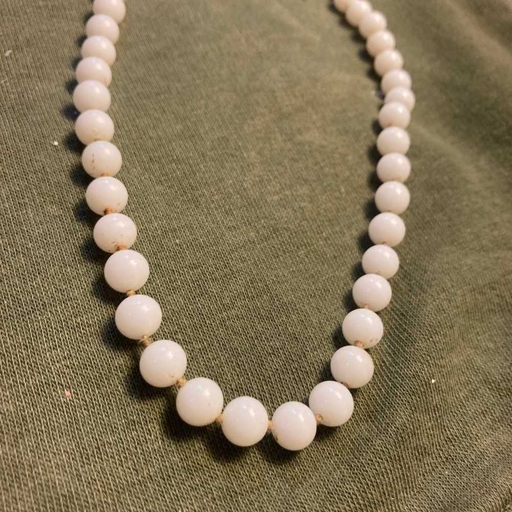 Vintage  Miriam Haskell choker w/ milk glass beads - image 2