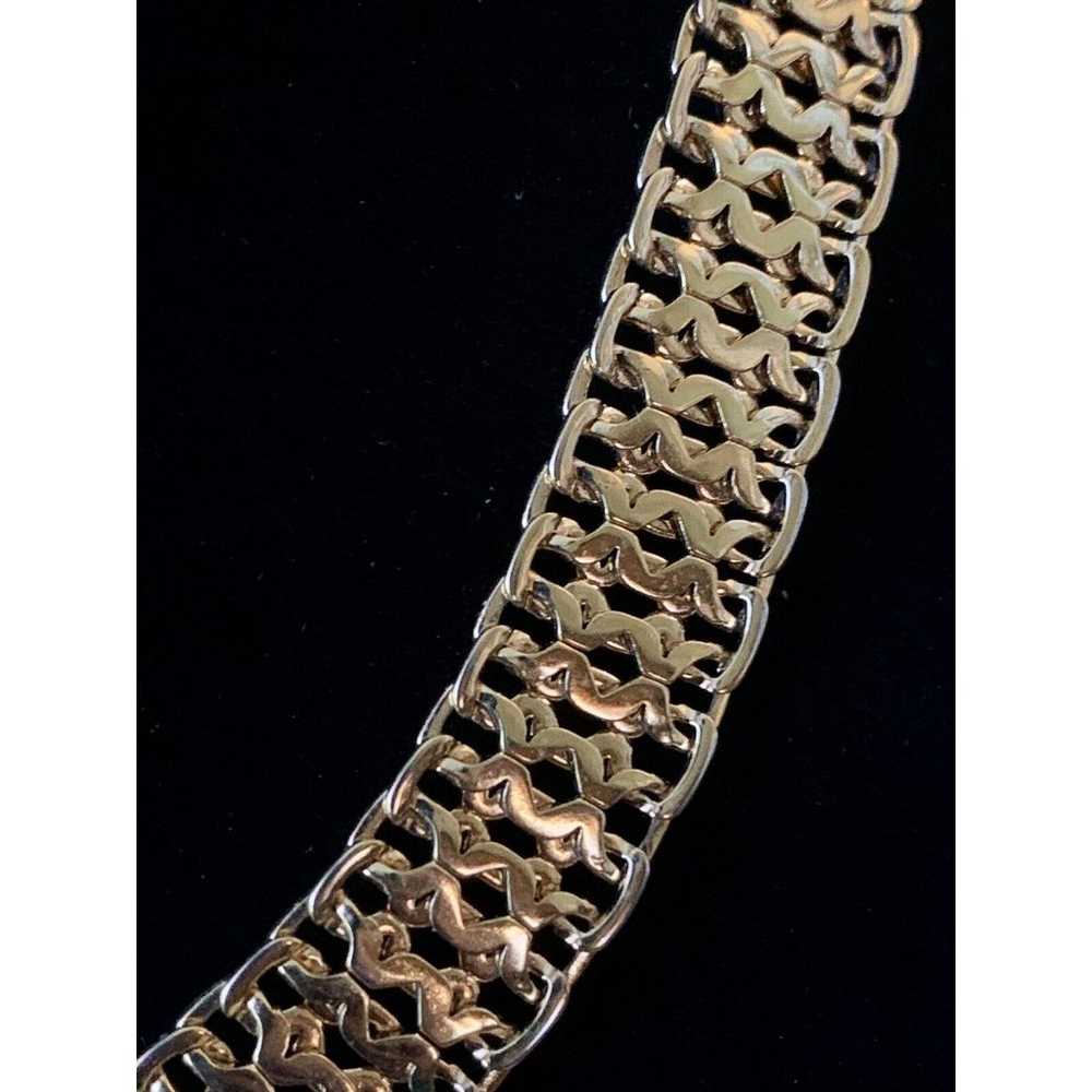 Signed Monet Wide Interlocking Gold Tone Chain Ne… - image 2