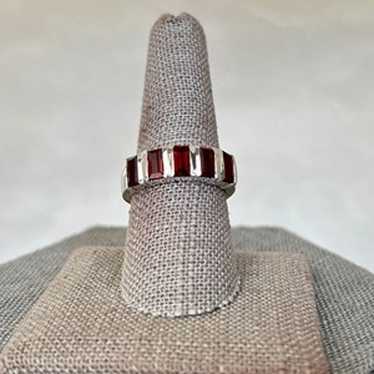 Vintage Sterling Silver Garnet in 5 Stone Ring SR… - image 1