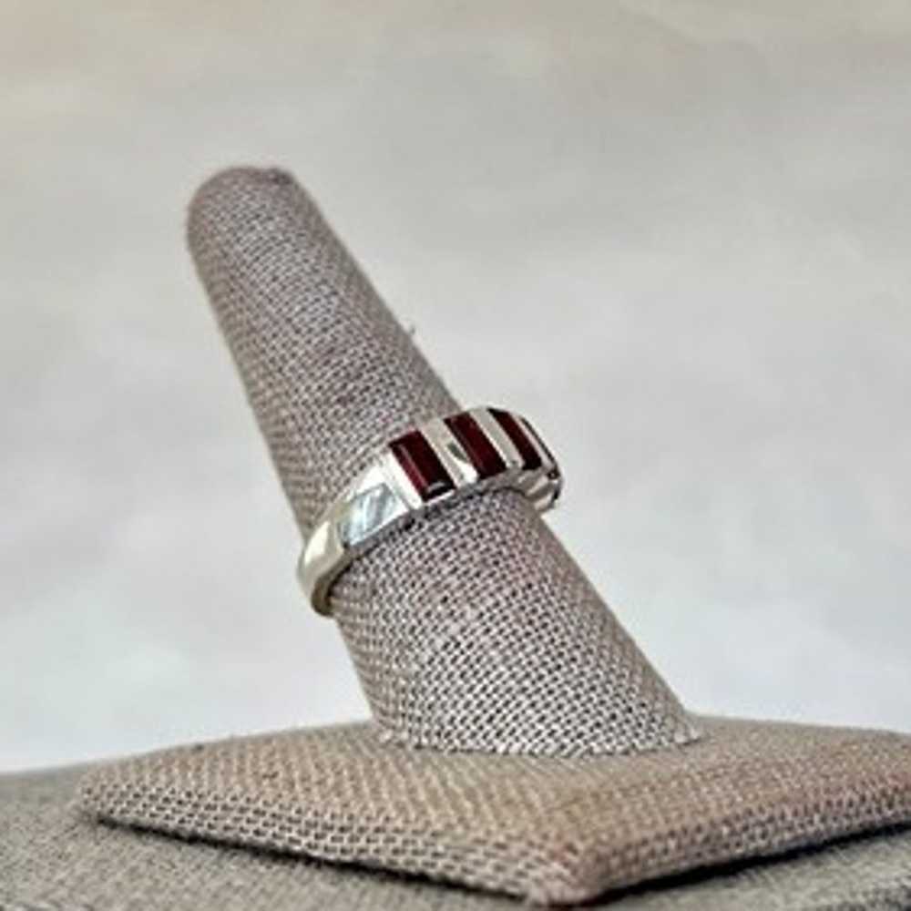 Vintage Sterling Silver Garnet in 5 Stone Ring SR… - image 3