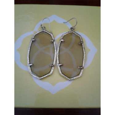 Kendra Scott Vintage Green Camo Earrings - image 1