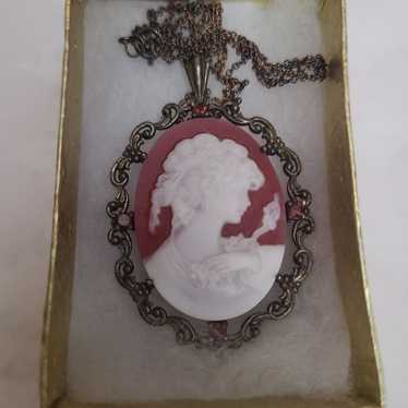 Antique Victorian Lady Cameo Necklace