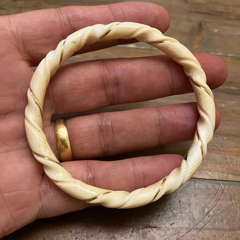 Vintage Hand-Carved Twisted Bracelet - image 4