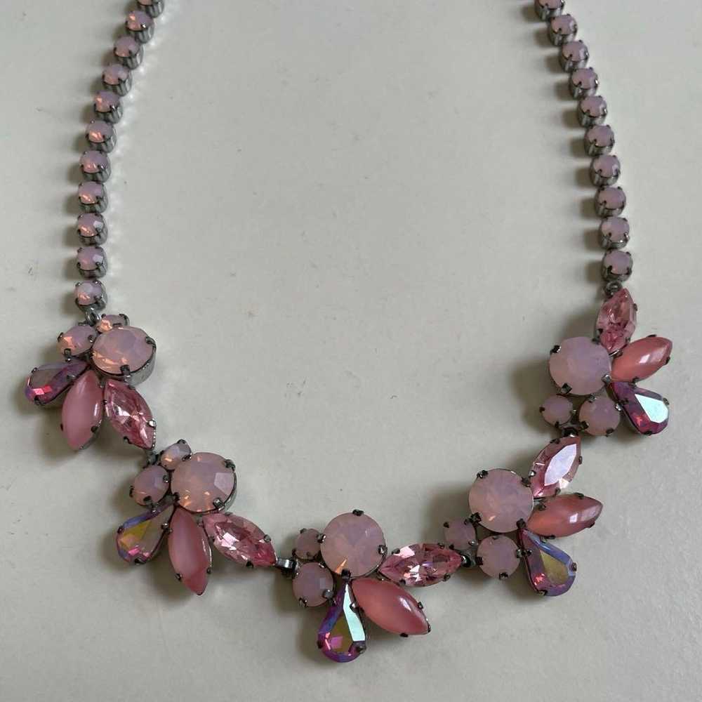 Vintage necklace & earring set made of pink glass… - image 4