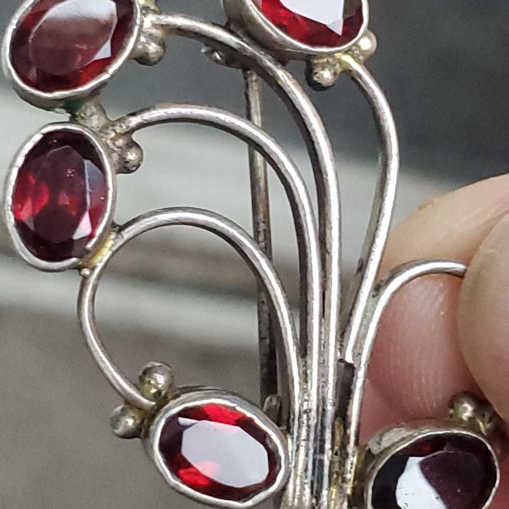 Sterling silver and garnet brooch - image 8