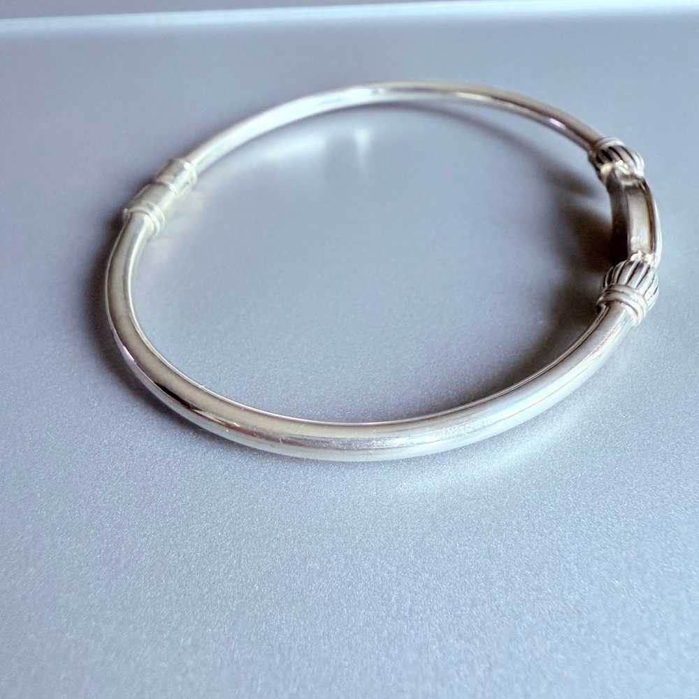 Jezlaine JEZ Mother Of Pearl MOP Bangle Hinged St… - image 4