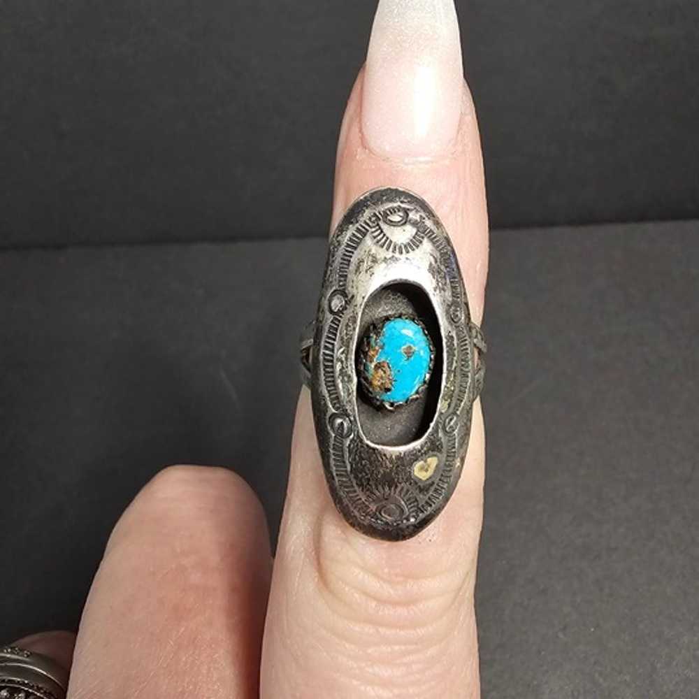 Vintage Navajo Oval Turquoise Ring - image 1