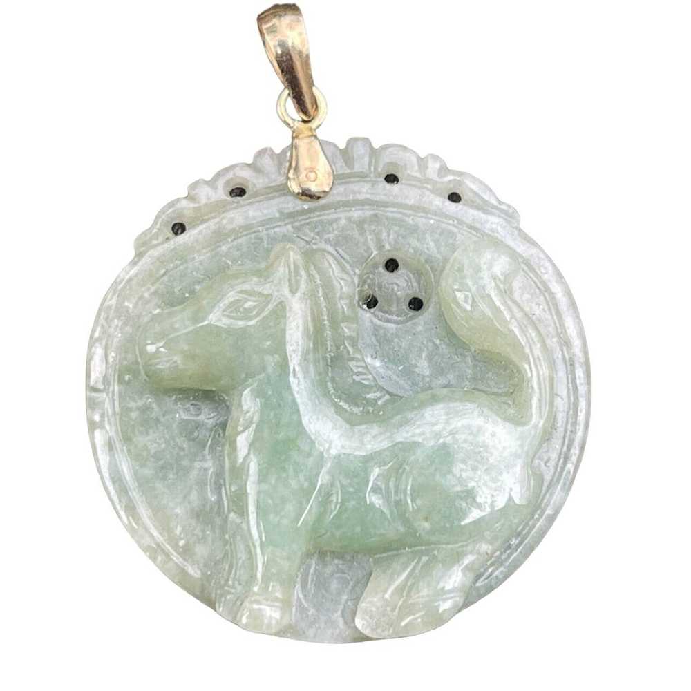 42ct Vintage 14k Gold Jade Carved Pendant Horse S… - image 1