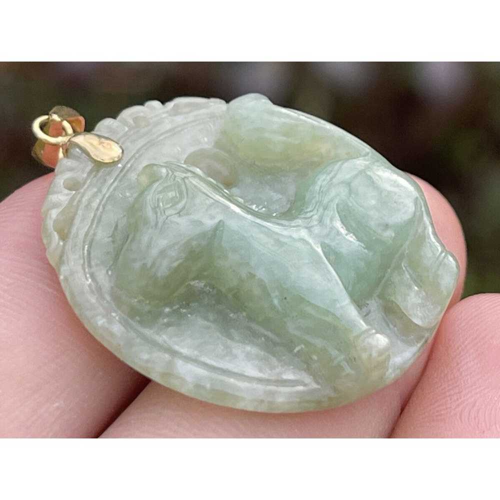 42ct Vintage 14k Gold Jade Carved Pendant Horse S… - image 4