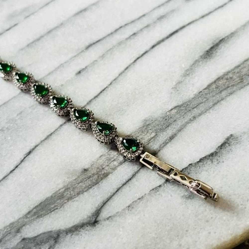 Vintage Green Crystal Gemstone Tennis Bracelet Pe… - image 9