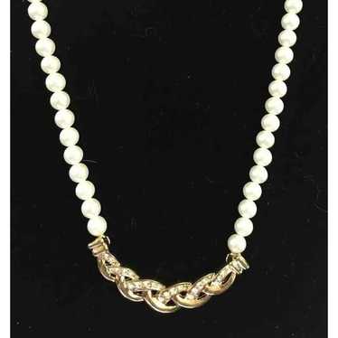 Crown Trafari Faux Pearl Necklace With Elegant Go… - image 1