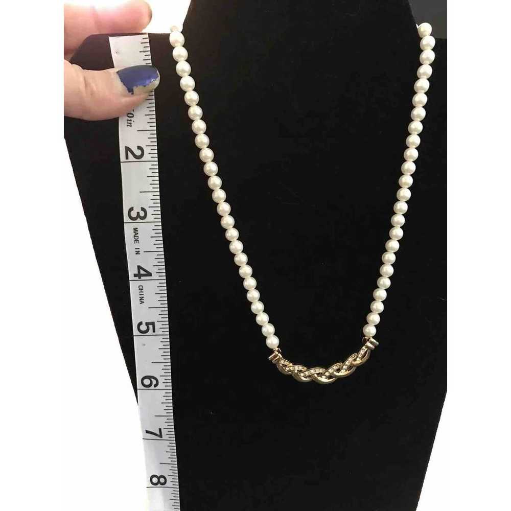 Crown Trafari Faux Pearl Necklace With Elegant Go… - image 5