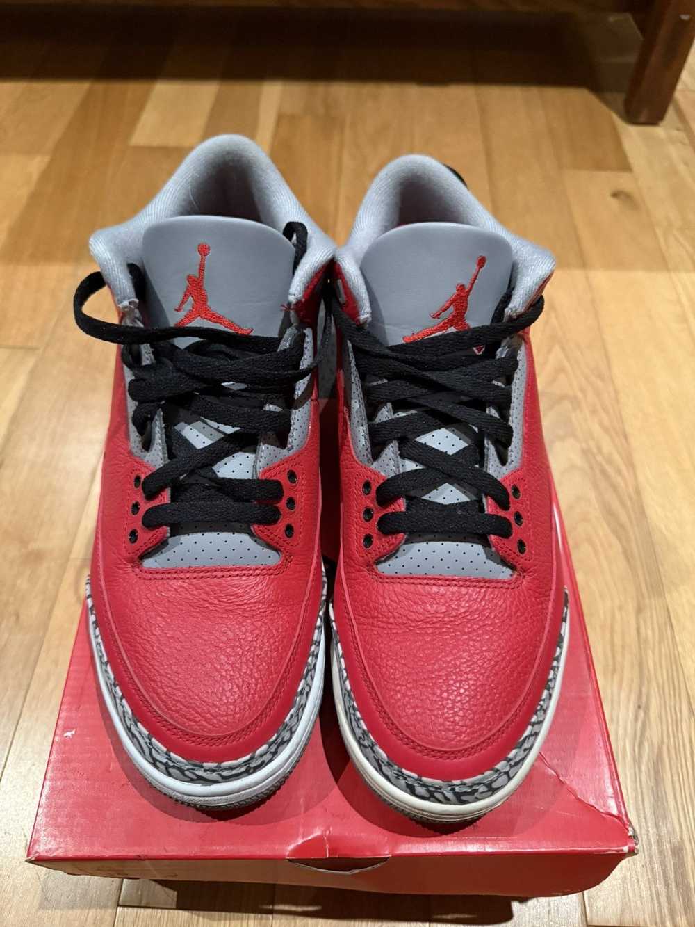 Jordan Brand fire red 3 - image 3