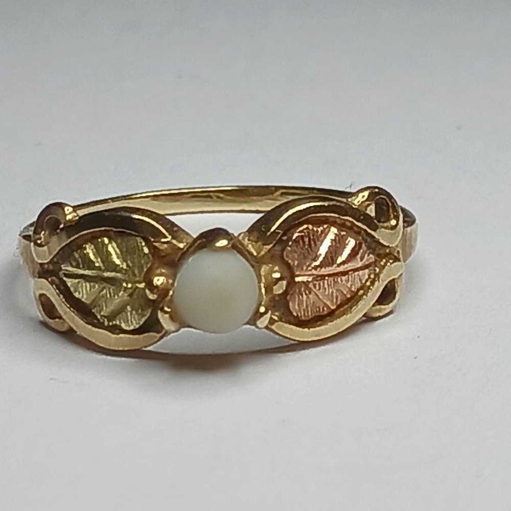 Black Hills Gold 10k Gold Ring Size 6 10k Multi-t… - image 12