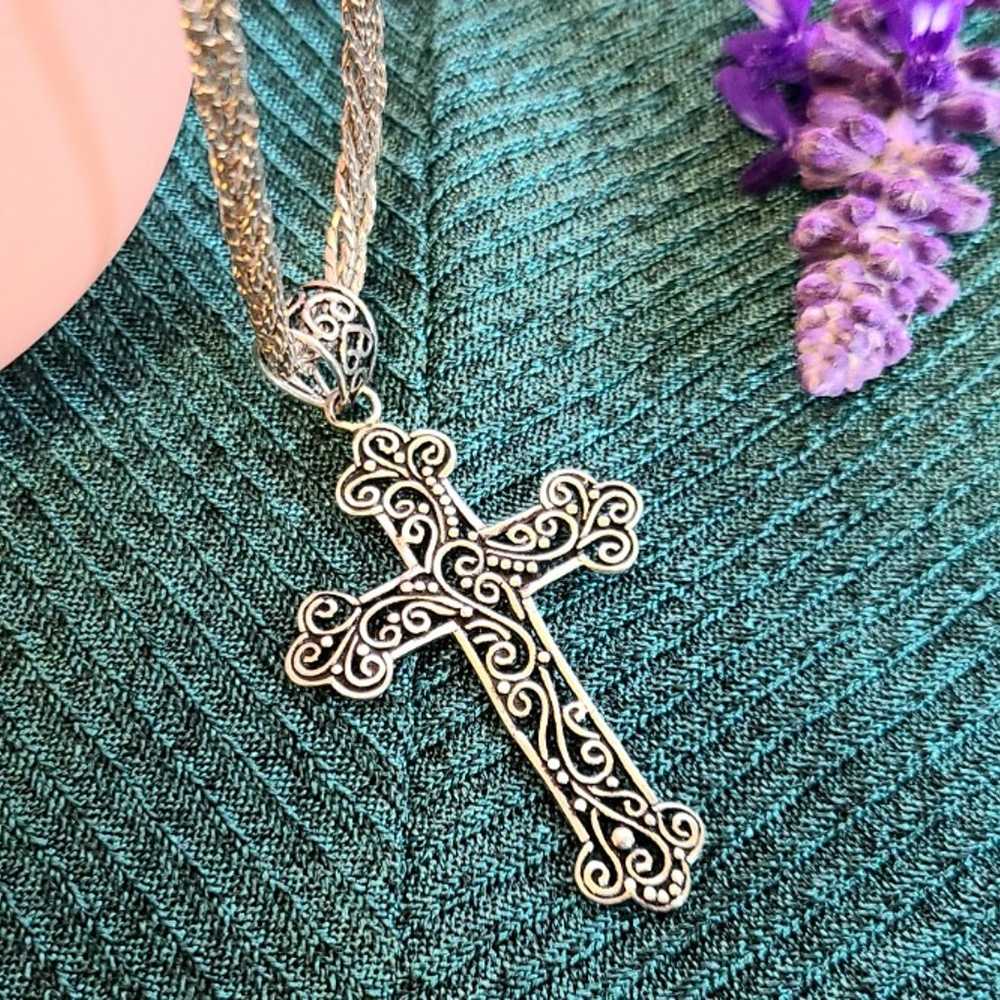 Vintage Silver Cross Pendant Necklace - image 3