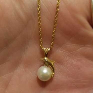 Rare vintage 14 Kt gold dolphin and pearl necklace